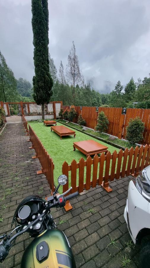 Arum Bromo Villas Ngadisari エクステリア 写真