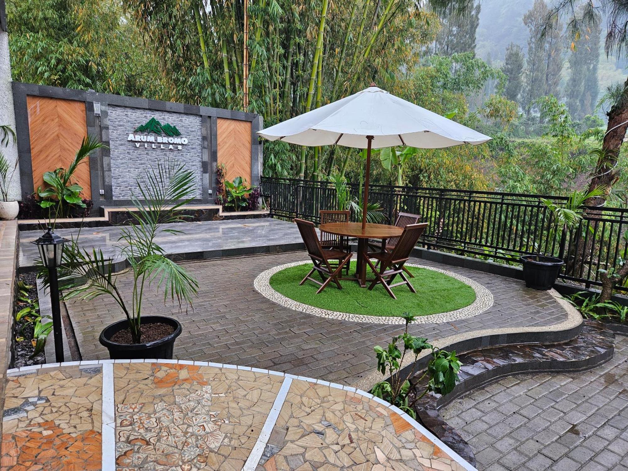 Arum Bromo Villas Ngadisari エクステリア 写真